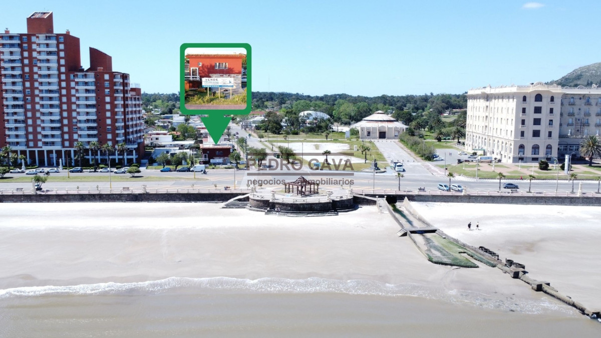 Venta de terreno sobre la Rambla de Piriápolis   Frente al Hotel Argentino - GoPunta - Portal Inmobiliario de Punta del Este - Maldonado