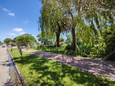 Terreno ID.215 - Terreno a la venta en Piriapolis con frente a Avenida de Mayo