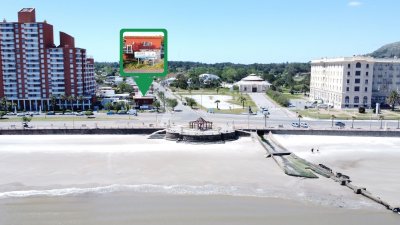 Venta de terreno sobre la Rambla de Piriápolis - Frente al Hotel Argentino