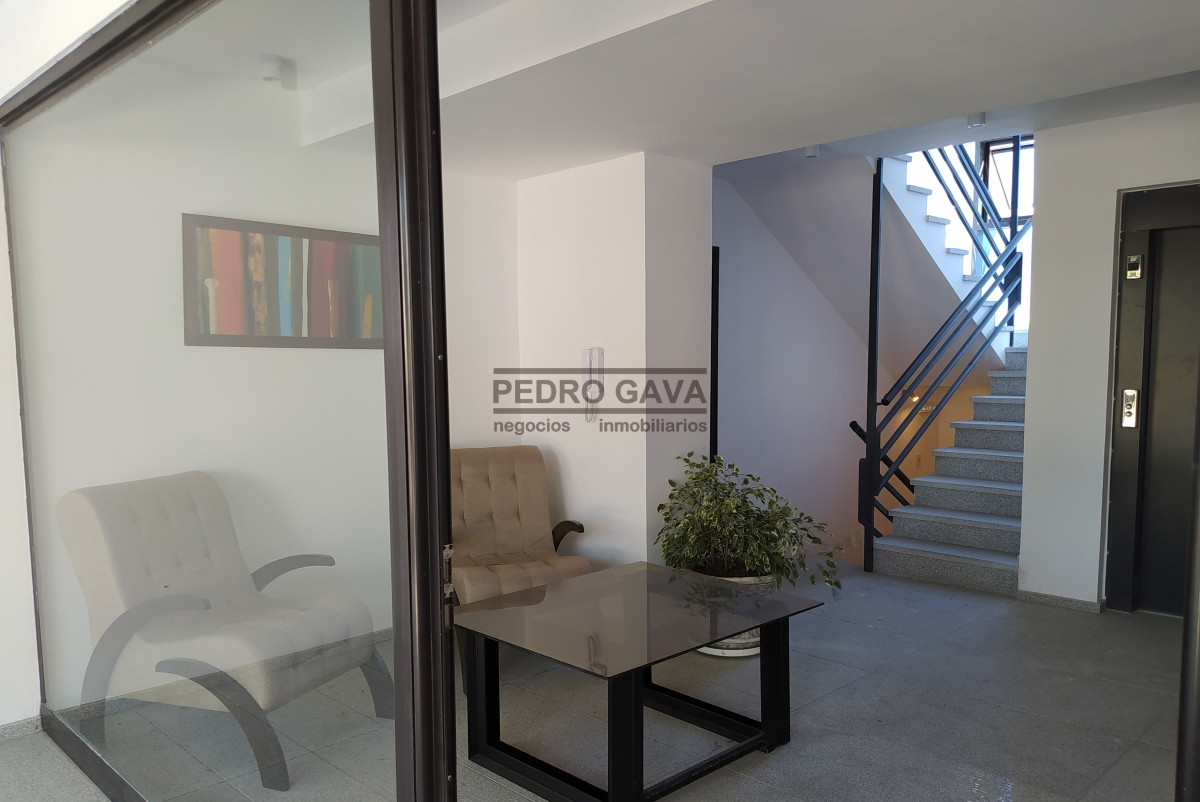 Apartamento ID.225 - Apartamento en alquiler Anual en Piriapolis, excelente ubicacion y comodidades !!