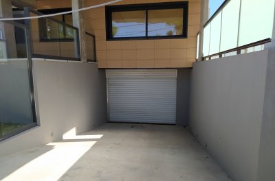 Apartamento ID.225 - Apartamento en alquiler Anual en Piriapolis, excelente ubicacion y comodidades !!