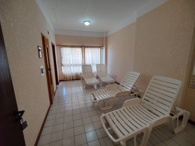 Apartamento ID.327 - Alquiler Anual - Apartamento en Edificio La Riviera, Rambla de Piriápolis