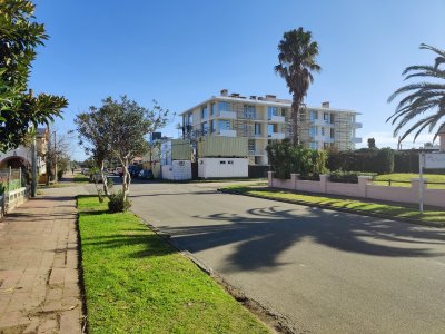 Descubre tu paraíso en Piriápolis: apartamento a estrenar a metros de la playa !!