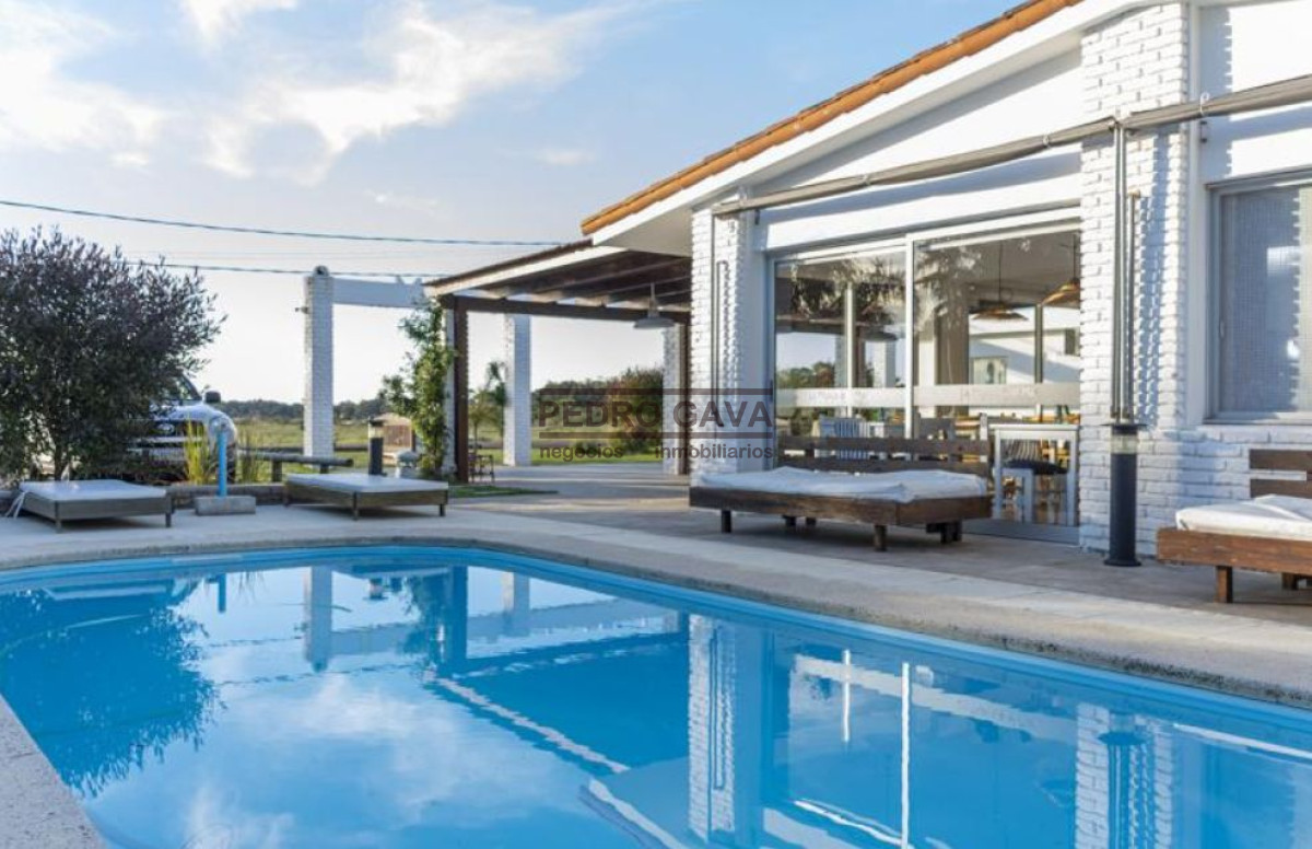 Hotel ID.175 - Increíble apart hotel frente al mar en Balneario Solis.