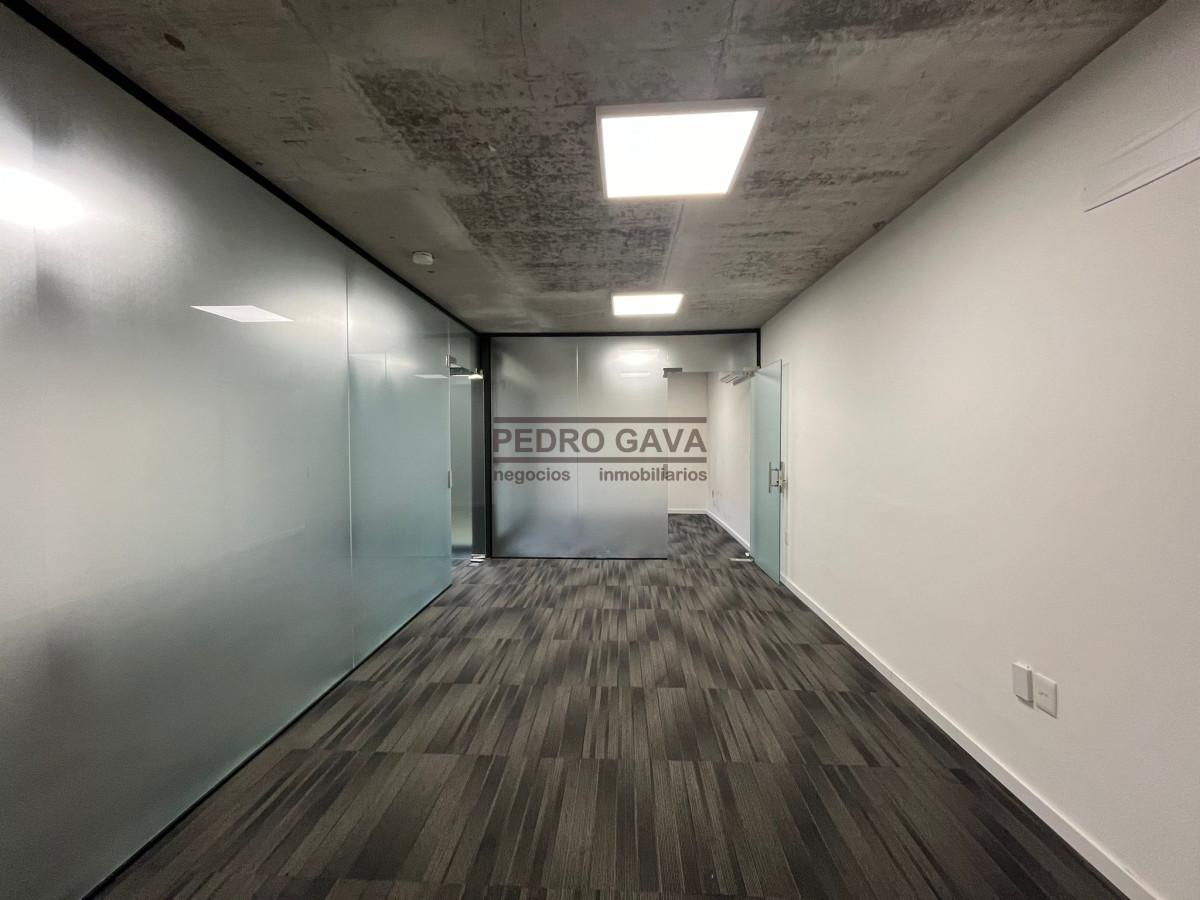 Oficina ID.328 - Oficina en Montevideo
