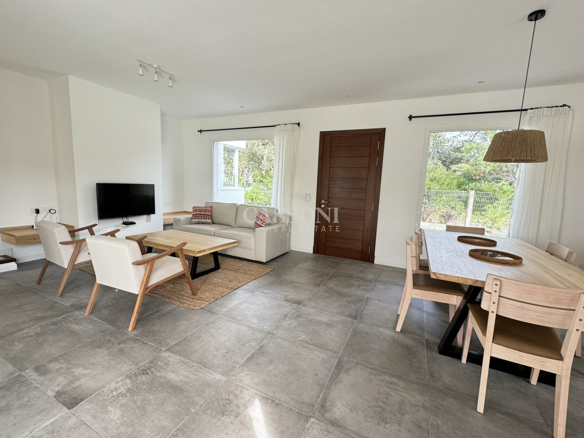 Casa ID.3212 - Casa a estrenar en La Barra, 3 dormitorios, piscina