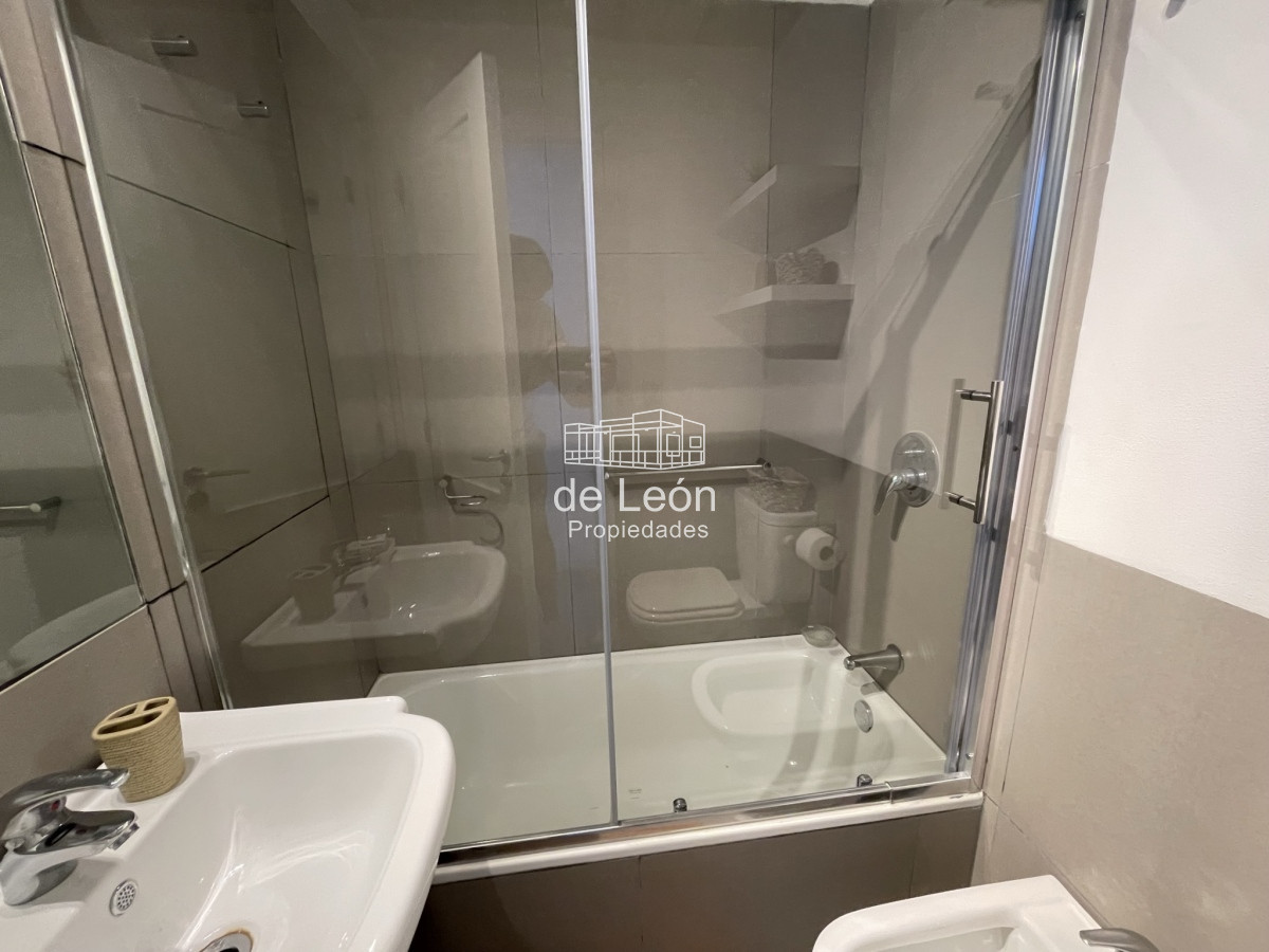 Apartamento ID.15210 - APARTAMENTO EN VENTA A PASOS DE PLAYA MONTOYA 3 DORMITORIOS