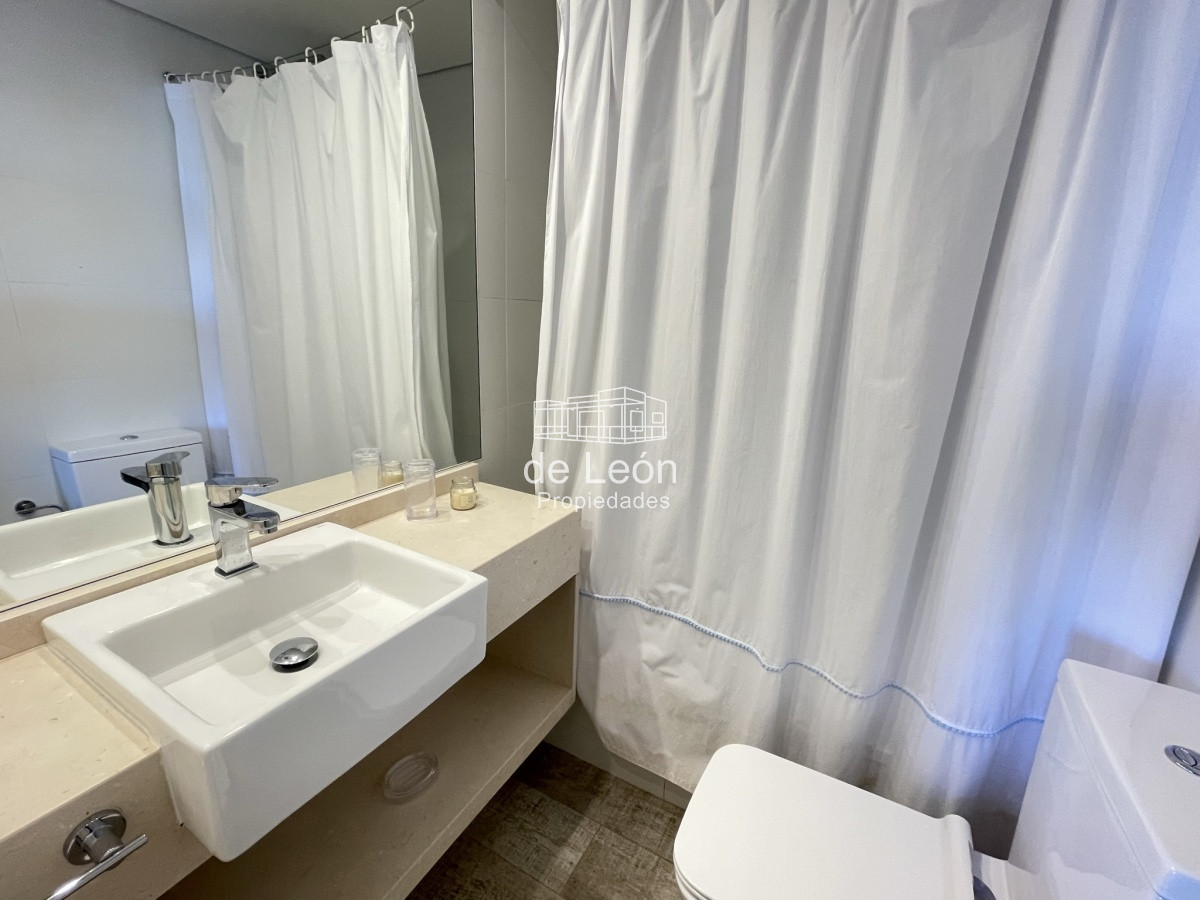 Apartamento ID.15209 - PALCOS DE LA POSTA 103 APARTAMENTO EN VENTA FRENTE AL MAR 3 DORM