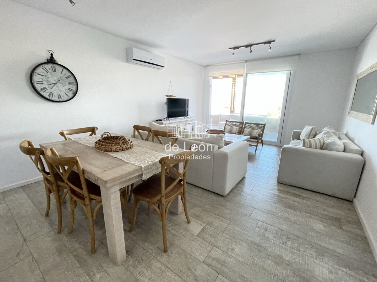 Apartamento ID.15209 - PALCOS DE LA POSTA 103 APARTAMENTO EN VENTA FRENTE AL MAR 3 DORM