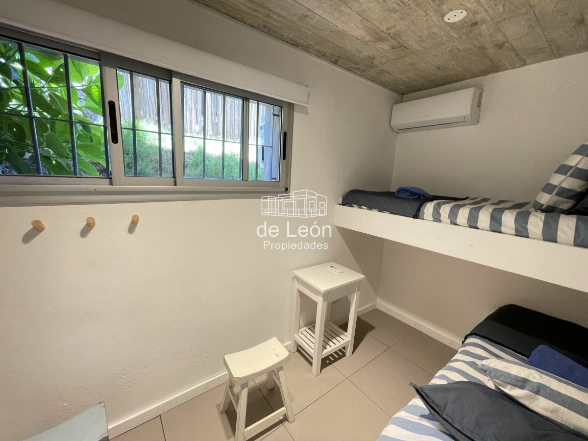 Apartamento ID.15210 - APARTAMENTO EN VENTA A PASOS DE PLAYA MONTOYA 3 DORMITORIOS