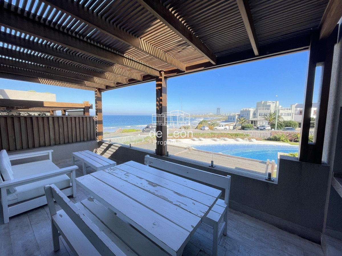 Apartamento ID.15209 - PALCOS DE LA POSTA 103 APARTAMENTO EN VENTA FRENTE AL MAR 3 DORM