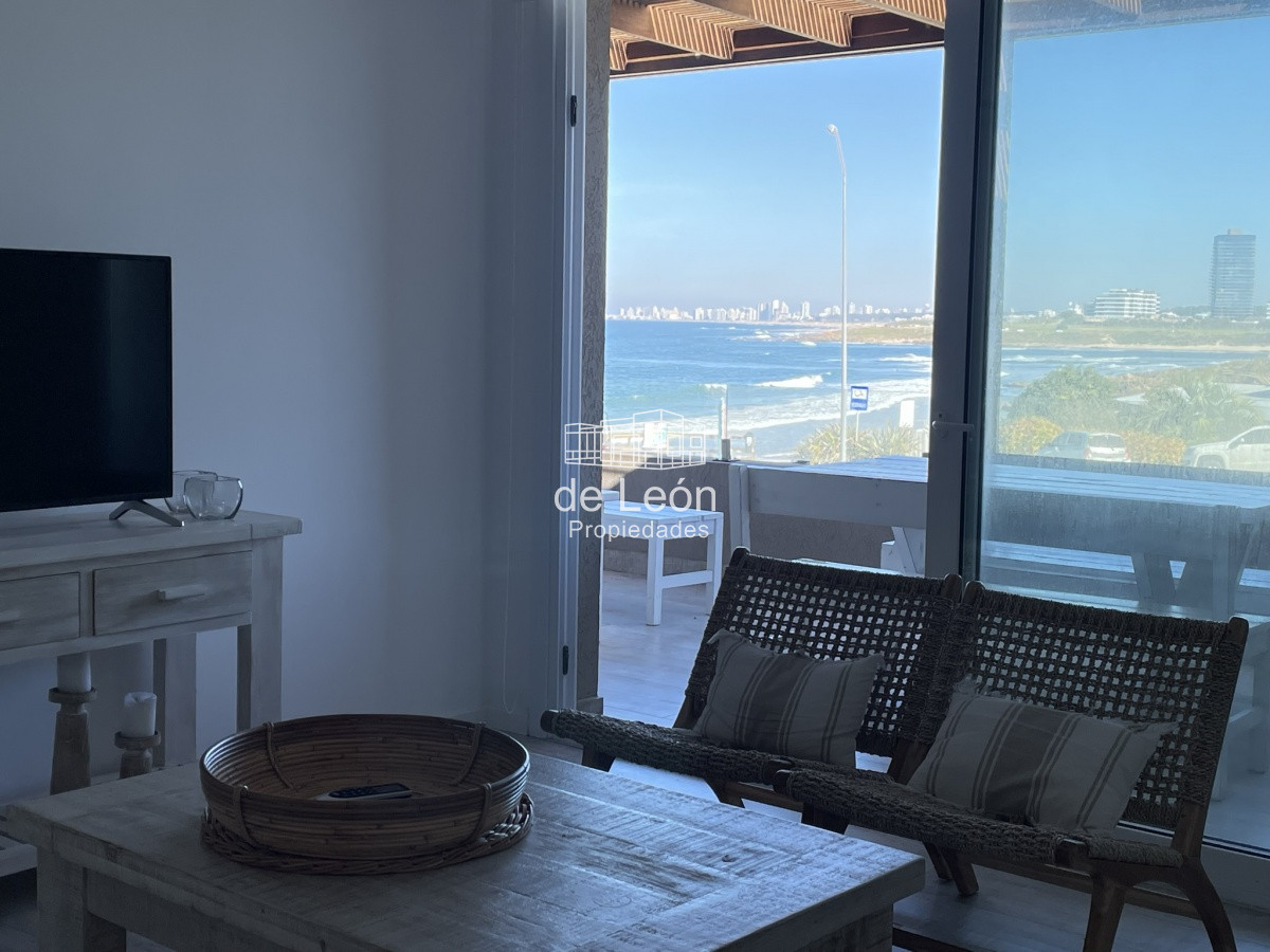 Apartamento ID.15209 - PALCOS DE LA POSTA 103 APARTAMENTO EN VENTA FRENTE AL MAR 3 DORM