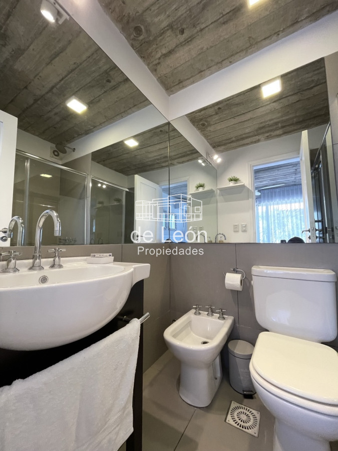 Apartamento ID.15210 - APARTAMENTO EN VENTA A PASOS DE PLAYA MONTOYA 3 DORMITORIOS