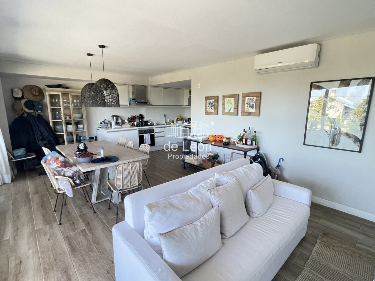 Apartamento ID.15200 - APARTAMENTO EN ALQUILER A PASOS DE LA POSTA DEL CANGREJO 4 DORMITORIOS