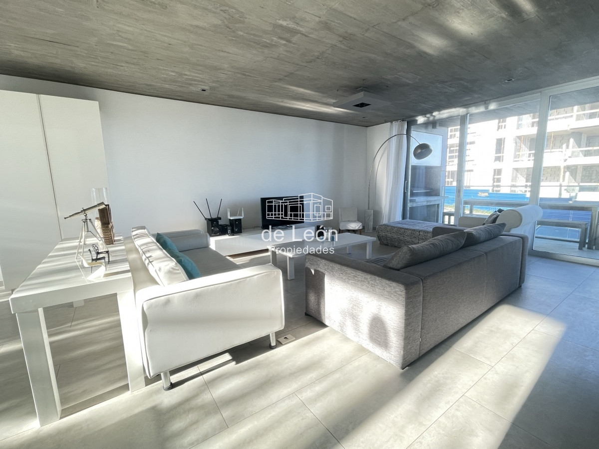 Casa ID.15201 - CASA EN VENTA EN LA BARRA A POCOS METROS DE LA PLAYA 5 DORMITORIOS