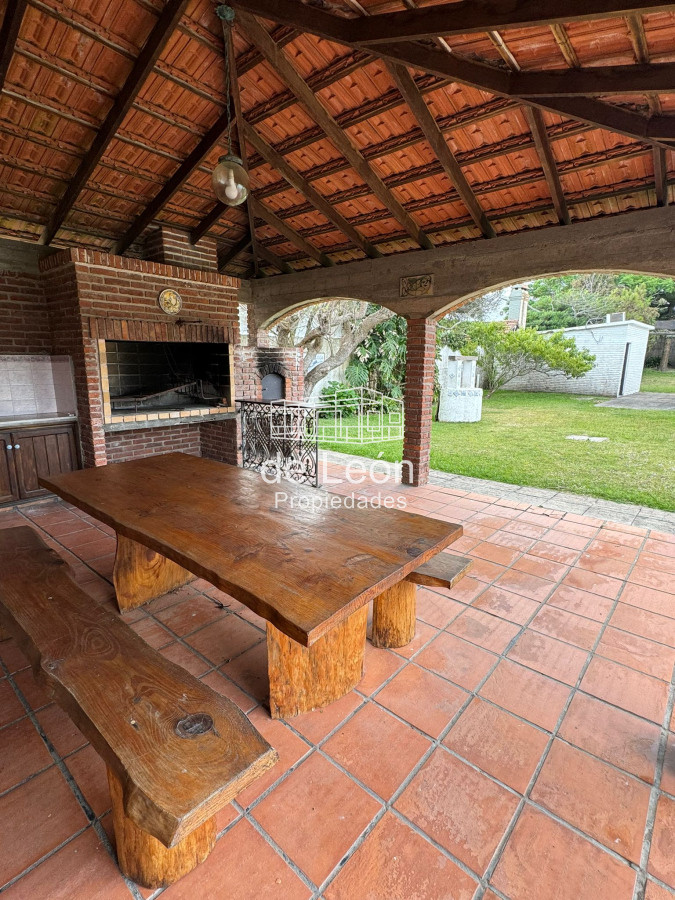 Casa ID.15134 - Alquiler casa de 5 dormitorios en rincón del Indio Punta del Este