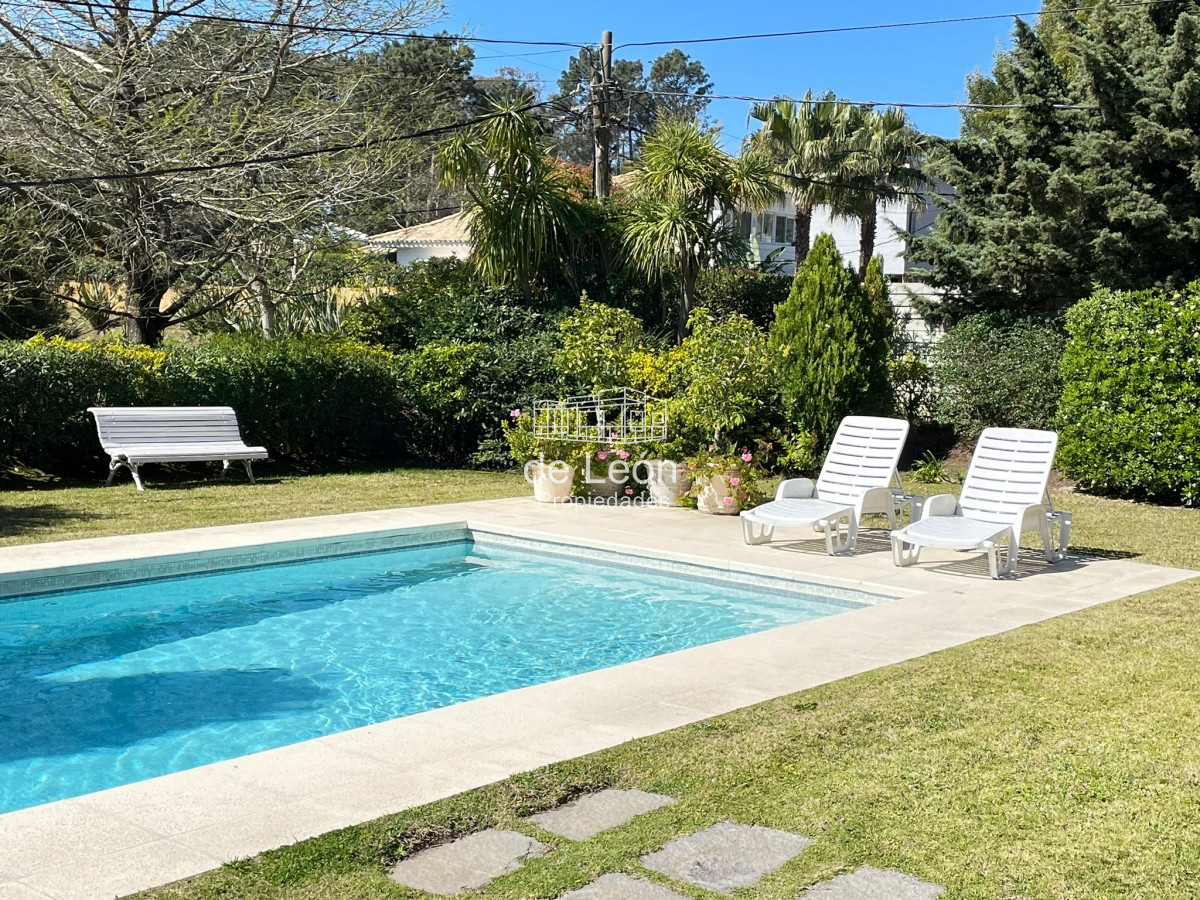 Casa ID.15124 - MUCHO SOL  CASA EN VENTA EN LA BARRA 3 DORMITORIOS