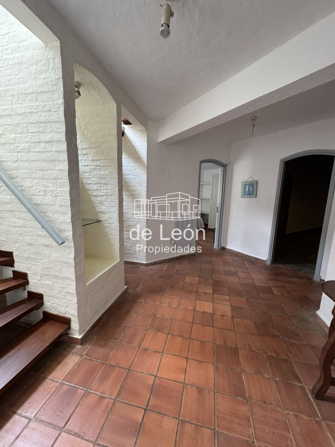 Casa ID.15282 - Importante casa en La Barra con vistas al mar a pocos metros de La Posta del Cangrejo