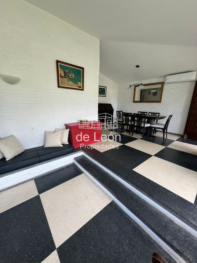 Casa ID.15134 - Alquiler casa de 5 dormitorios en rincón del Indio Punta del Este