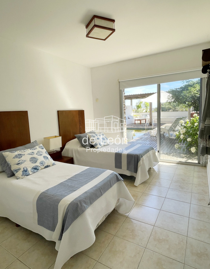 Casa ID.15280 - Alquiler de temporada en La Barra casa de 4 dormitorios y servicio