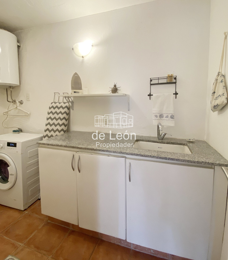 Casa ID.15280 - Alquiler de temporada en La Barra casa de 4 dormitorios y servicio