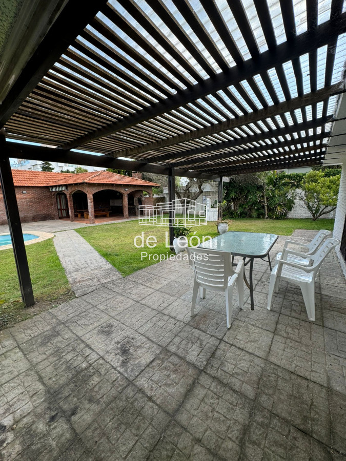 Casa ID.15134 - Alquiler casa de 5 dormitorios en rincón del Indio Punta del Este