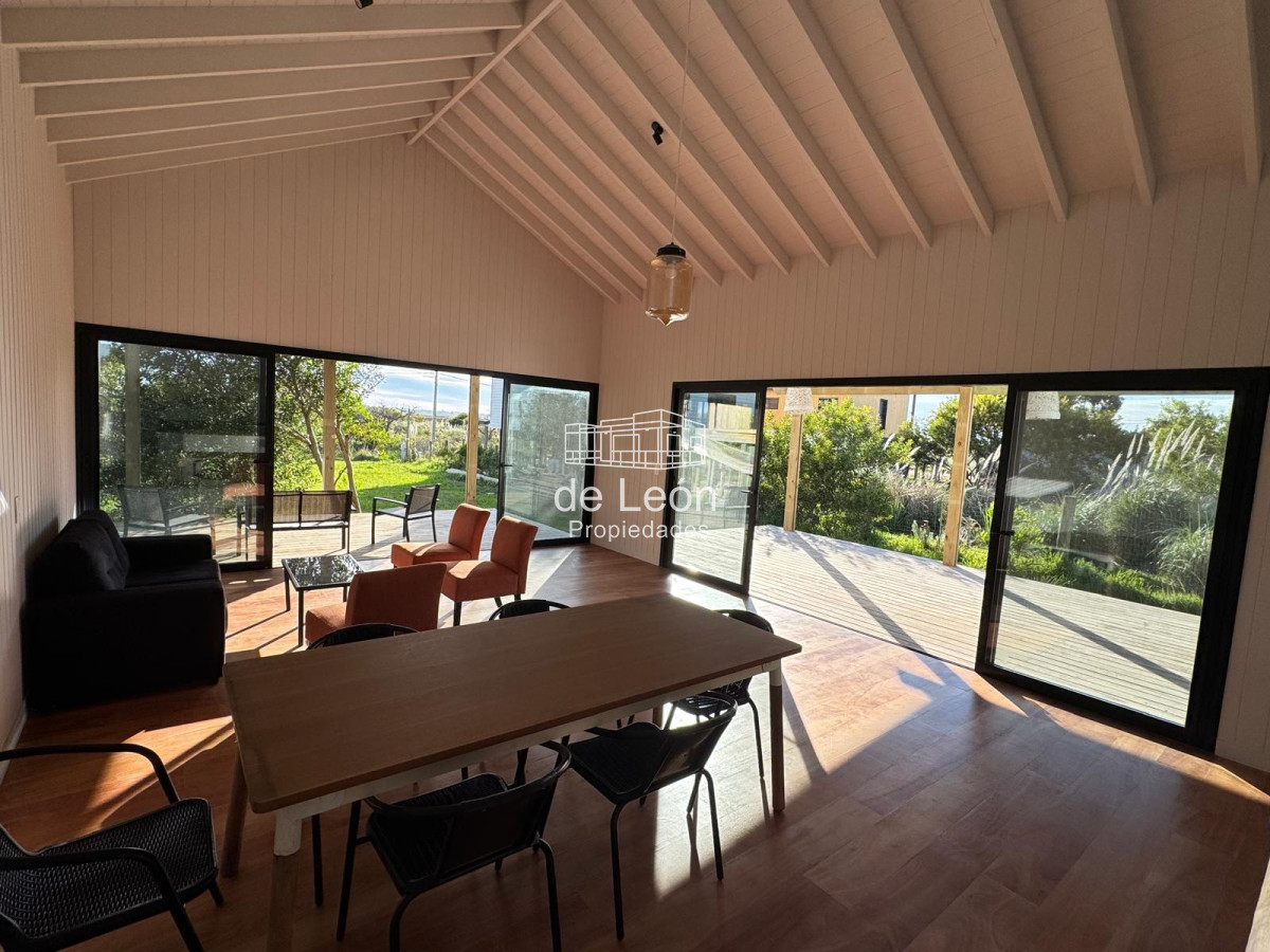 Casa ID.15312 - Casa ede 3 dormitorios 2 baños en El Tesoro, La Barra