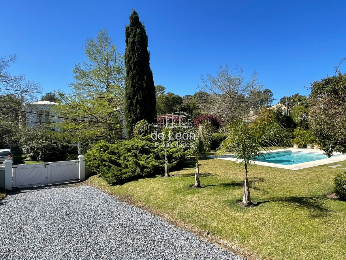 Casa ID.15124 - MUCHO SOL  CASA EN VENTA EN LA BARRA 3 DORMITORIOS