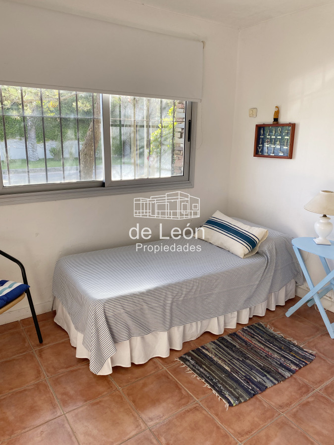 Casa ID.15280 - Alquiler de temporada en La Barra casa de 4 dormitorios y servicio