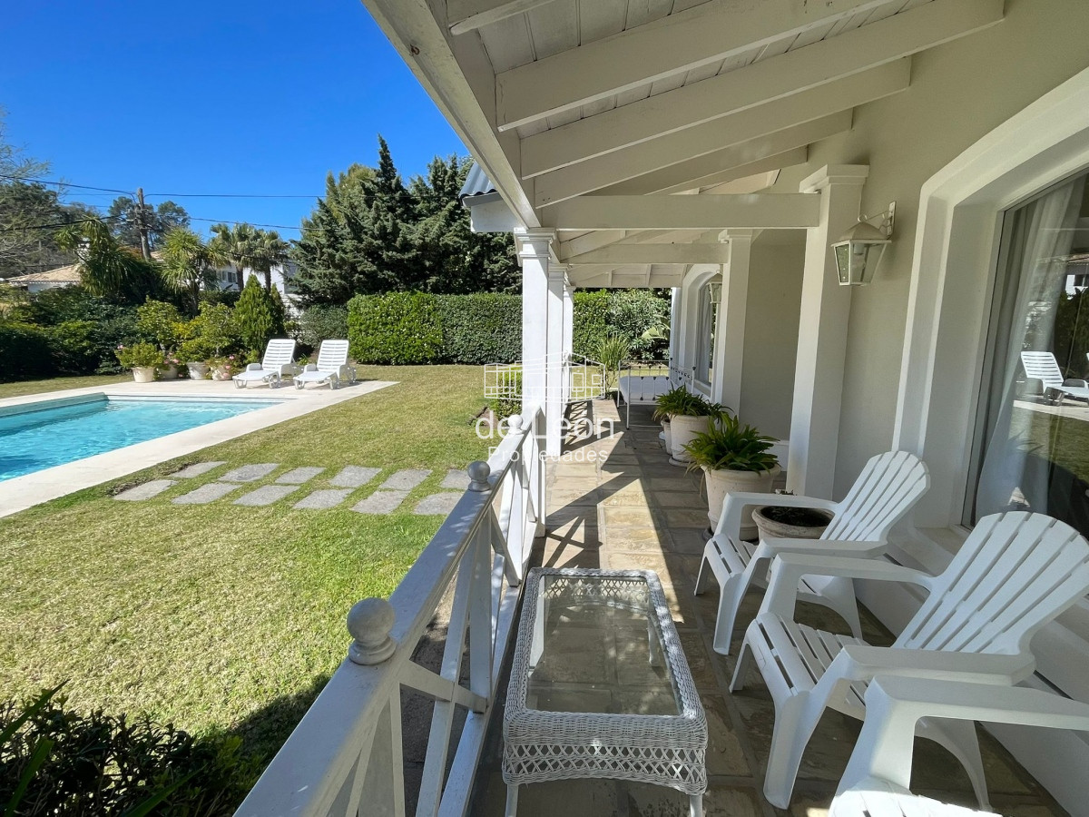 Casa ID.15124 - MUCHO SOL  CASA EN VENTA EN LA BARRA 3 DORMITORIOS