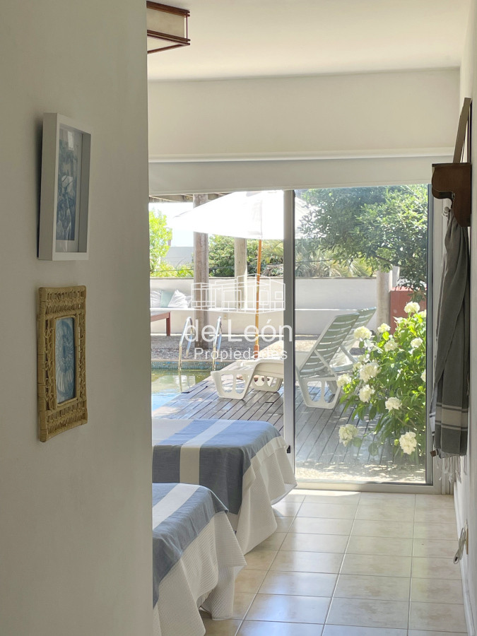 Casa ID.15280 - Alquiler de temporada en La Barra casa de 4 dormitorios y servicio