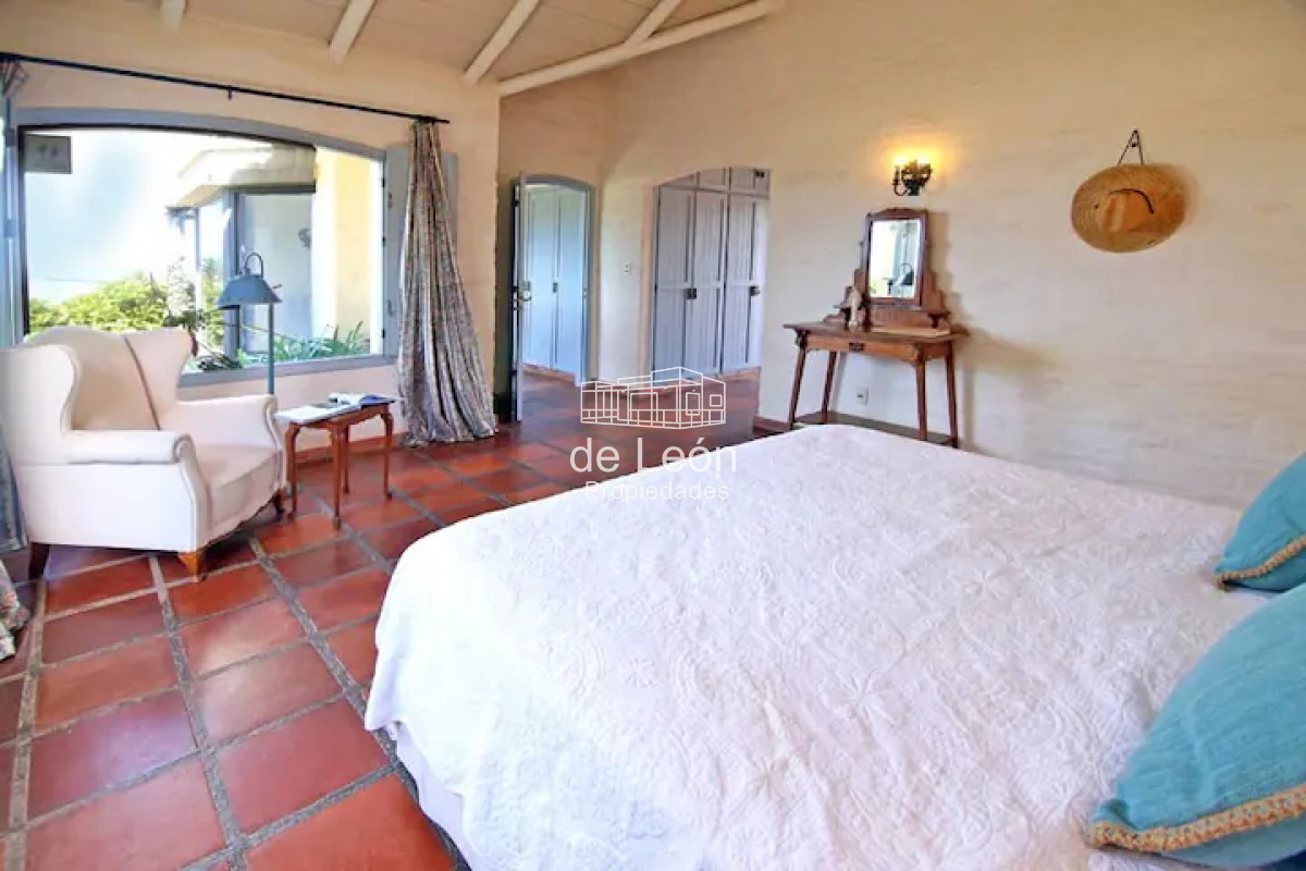 Casa ID.15282 - Importante casa en La Barra con vistas al mar a pocos metros de La Posta del Cangrejo