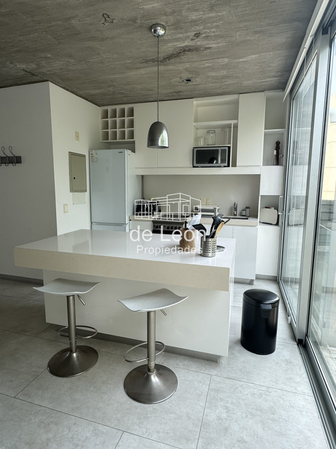 Casa ID.15201 - CASA EN VENTA EN LA BARRA A POCOS METROS DE LA PLAYA 5 DORMITORIOS