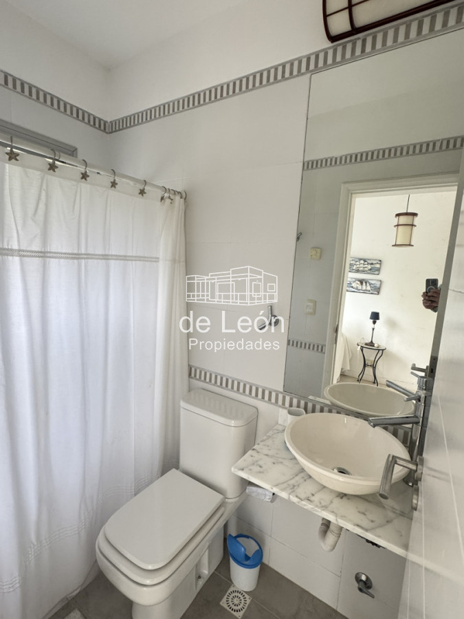 Casa ID.15280 - Alquiler de temporada en La Barra casa de 4 dormitorios y servicio