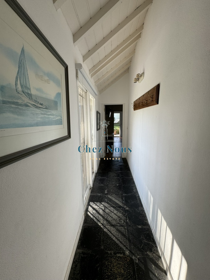 Casa ID.312 - CASA EN VENTA  MONTOYA 4 DORMITORIOS Y SERVICIO