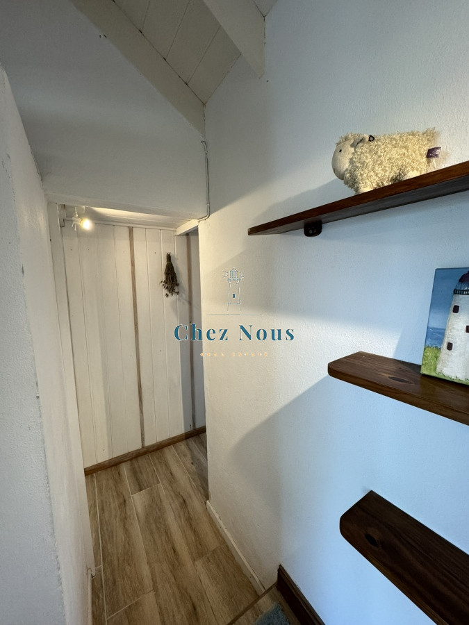 Casa ID.312 - CASA EN VENTA  MONTOYA 4 DORMITORIOS Y SERVICIO