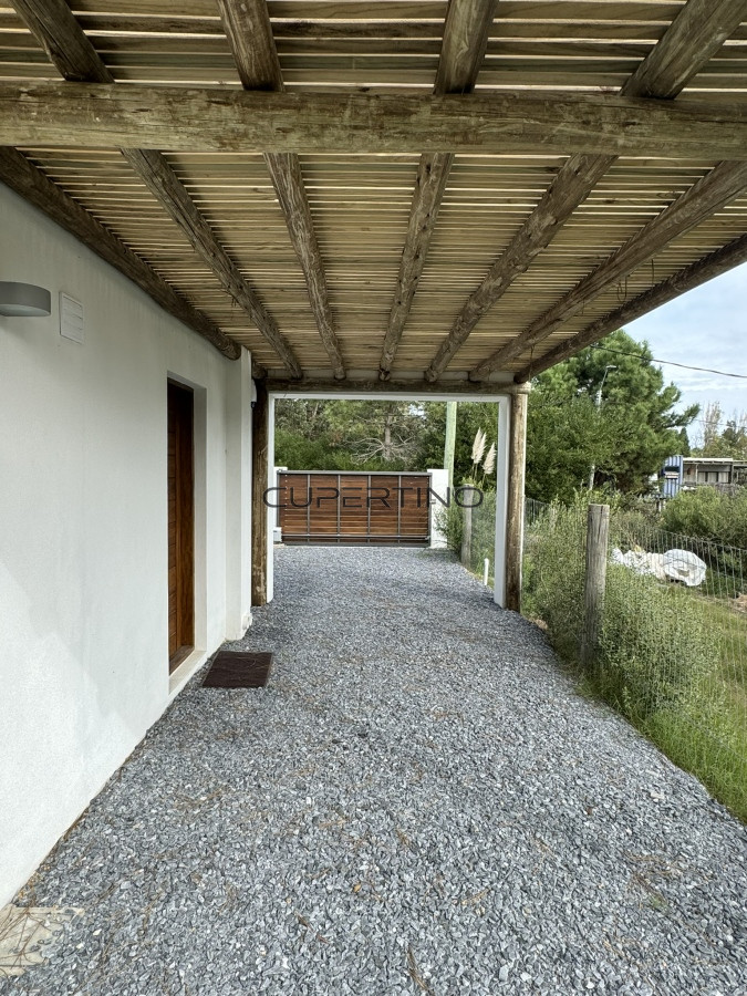 Casa a estrenar en La Barra, 3 dormitorios, piscina — foto 6