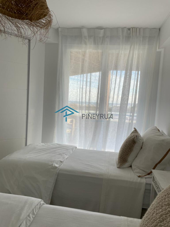 Apartamento ID.253 - PALCOS DE LA POSTA 04 APARTAMENTO EN VENTA FRENTE AL MAR EN LA BARRA