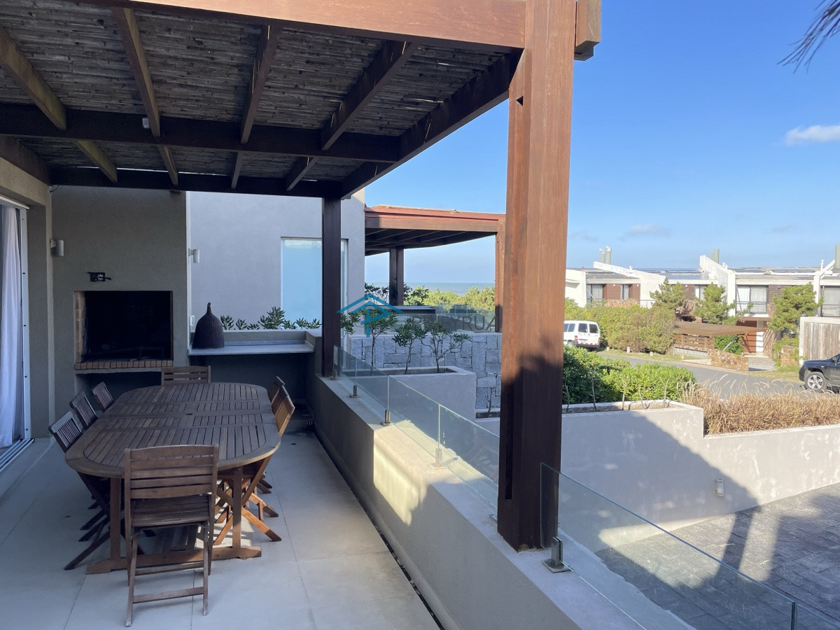 Apartamento ID.91 - APARTAMENTO EN VENTA A PASOS DE PLAYA MONTOYA 3 DORMITORIOS