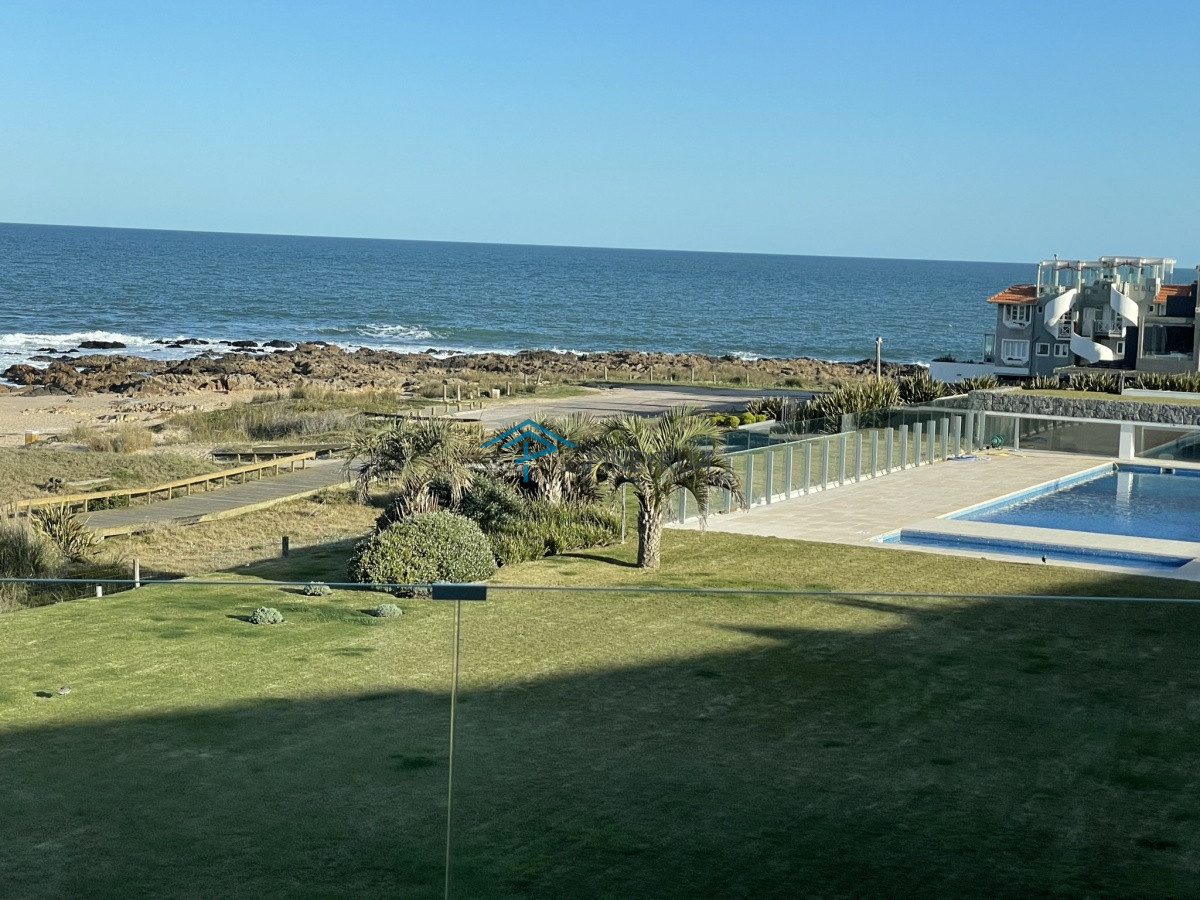 Apartamento ID.67 - EXCELENTE APARTAMENTO EN VENTA FRENTE A PLAYA MONTOYA 3 DORMITORIOS