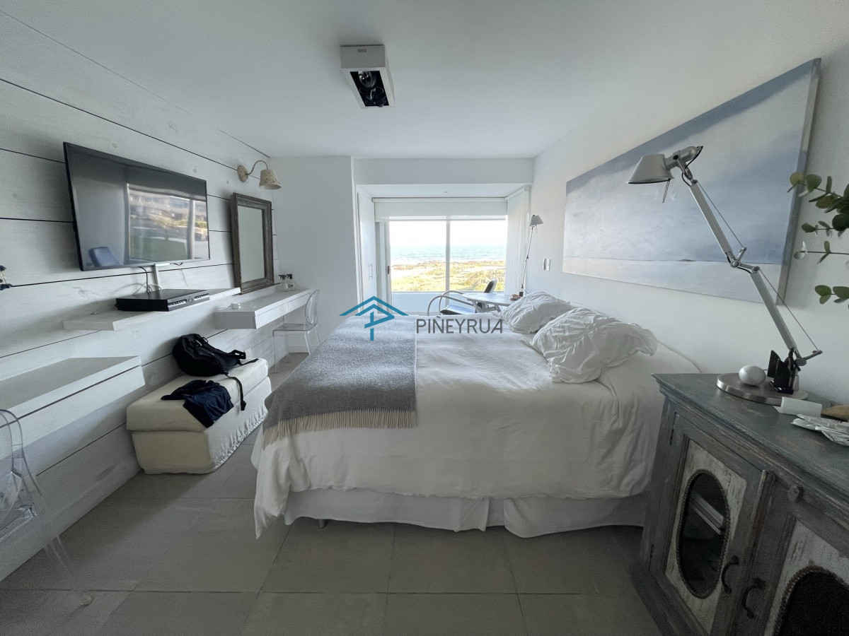 Apartamento ID.67 - EXCELENTE APARTAMENTO EN VENTA FRENTE A PLAYA MONTOYA 3 DORMITORIOS