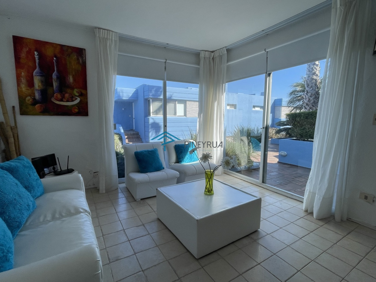 Apartamento ID.221 - APARTAMENTO EN VENTA EN MANANTIALES A PASOS DE PLAYA BIKINI 2 DORM