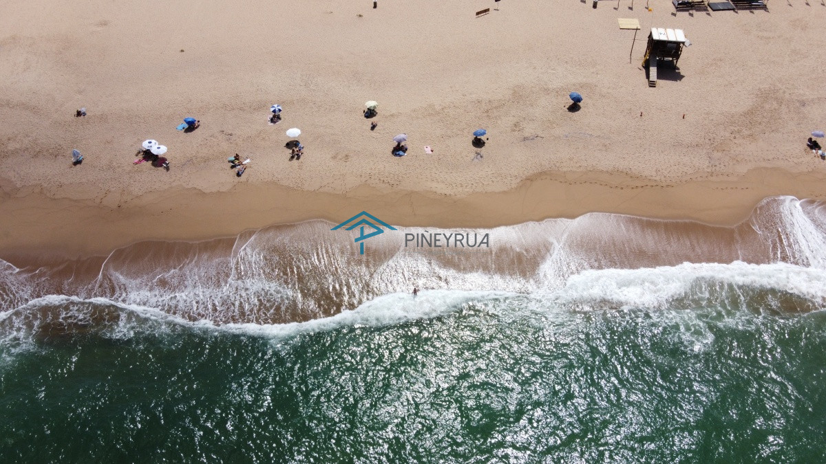 Apartamento ID.35 - PALCOS DEL MAR 204 - APARTAMENTO EN VENTA FRENTE A PLAYA MONTOYA 4 DORMITORIOS