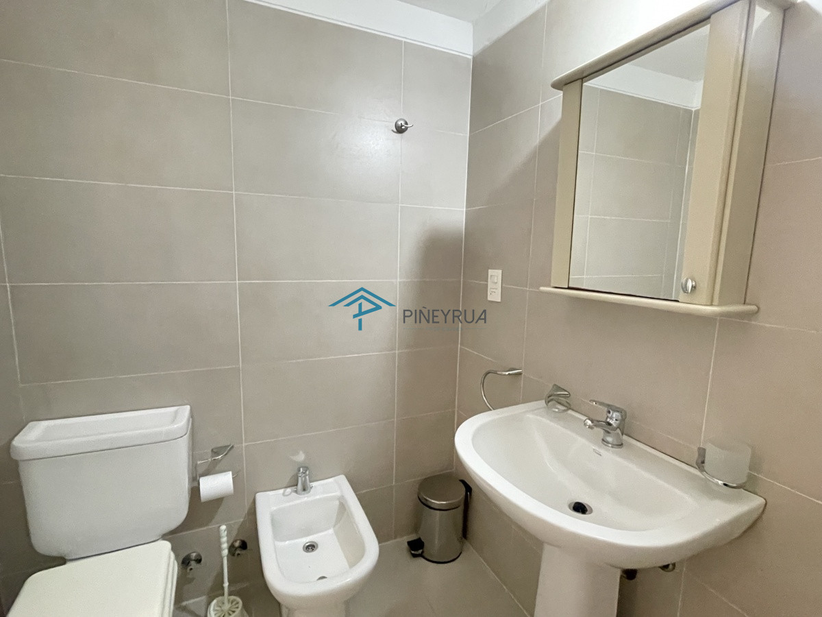 Apartamento ID.32 - APARTAMENTO EN VENTA EN ESTURION UNO PB 3 DORMITORIOS EN SUITE