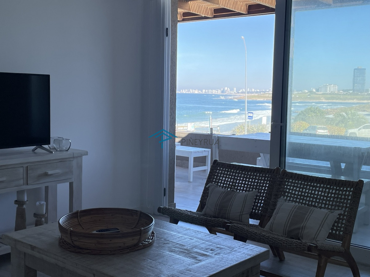 Apartamento ID.87 - PALCOS DE LA POSTA 103 APARTAMENTO EN VENTA FRENTE AL MAR 3 DORM