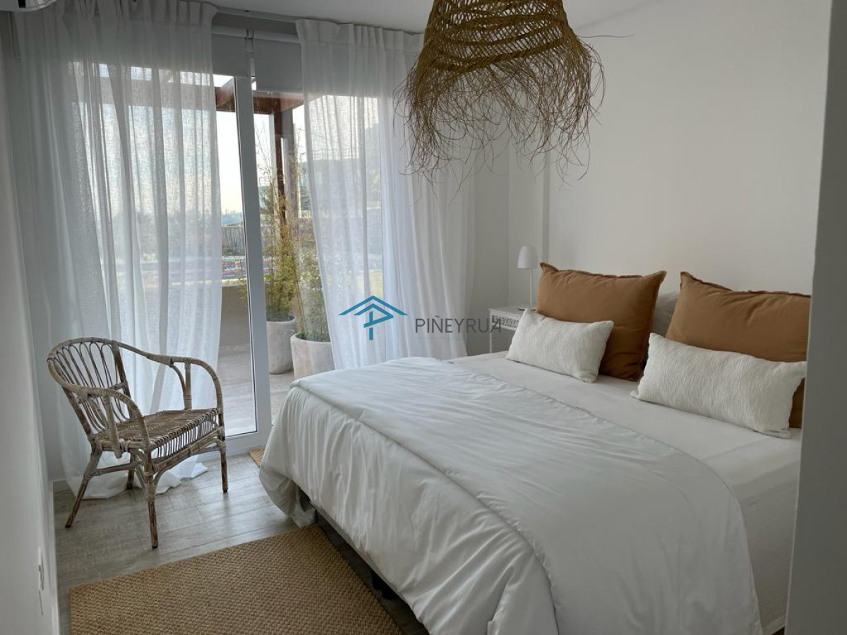 Apartamento ID.253 - PALCOS DE LA POSTA 04 APARTAMENTO EN VENTA FRENTE AL MAR EN LA BARRA