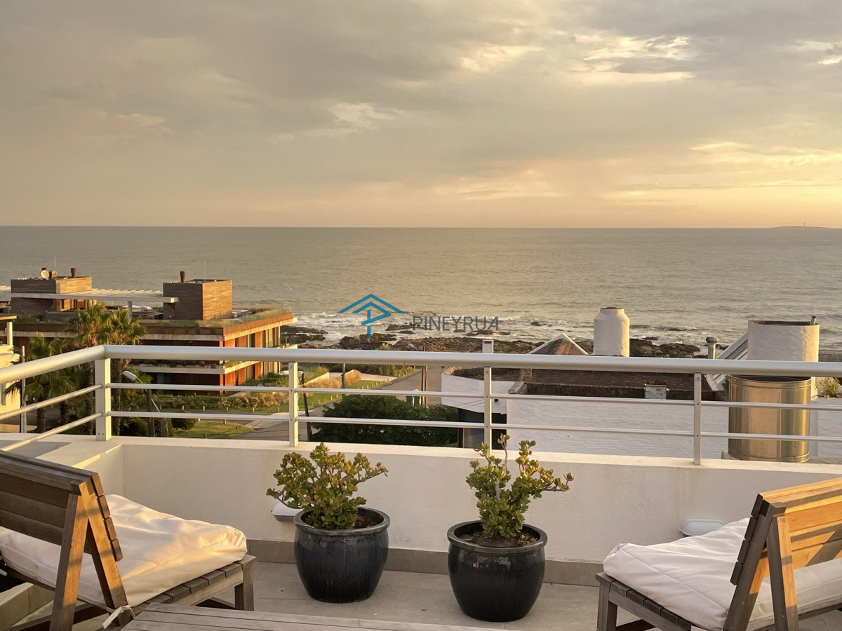 Apartamento ID.11 - EDIF. LAS ESPUMAS UNIDAD 04, APARTAMENTO EN VENTA CON MUY BUENA UBICACION EN LA BARRA