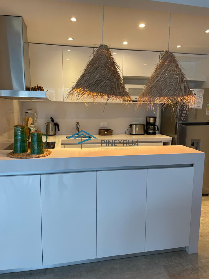 Apartamento ID.253 - PALCOS DE LA POSTA 04 APARTAMENTO EN VENTA FRENTE AL MAR EN LA BARRA