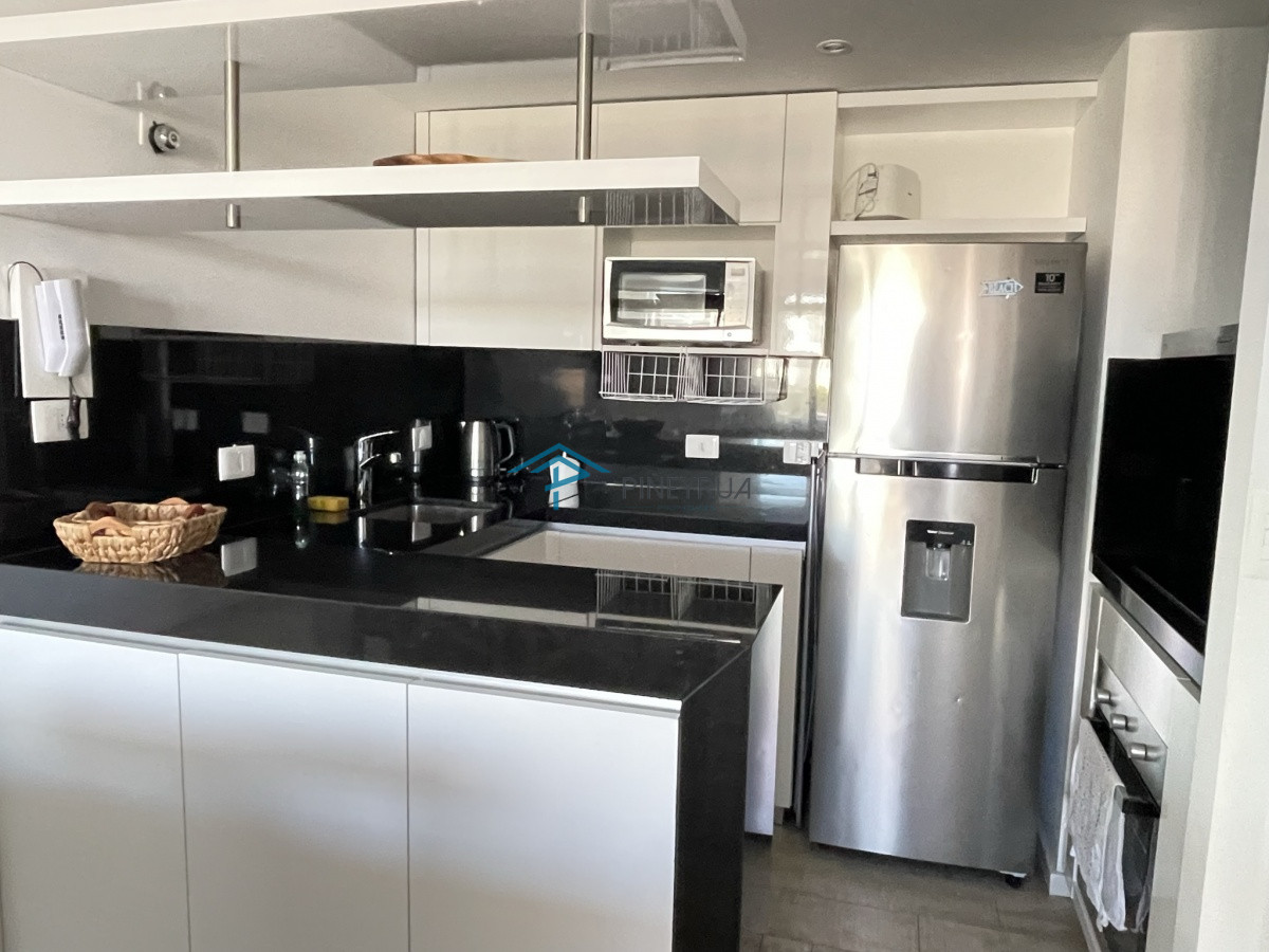 Apartamento ID.87 - PALCOS DE LA POSTA 103 APARTAMENTO EN VENTA FRENTE AL MAR 3 DORM