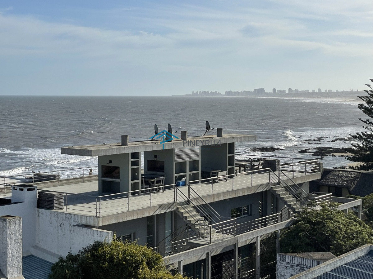 Apartamento ID.11 - EDIF. LAS ESPUMAS UNIDAD 04, APARTAMENTO EN VENTA CON MUY BUENA UBICACION EN LA BARRA